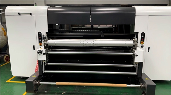 如何選擇(ze)數碼印花機(jī)來提高色彩(cai)的一緻性?