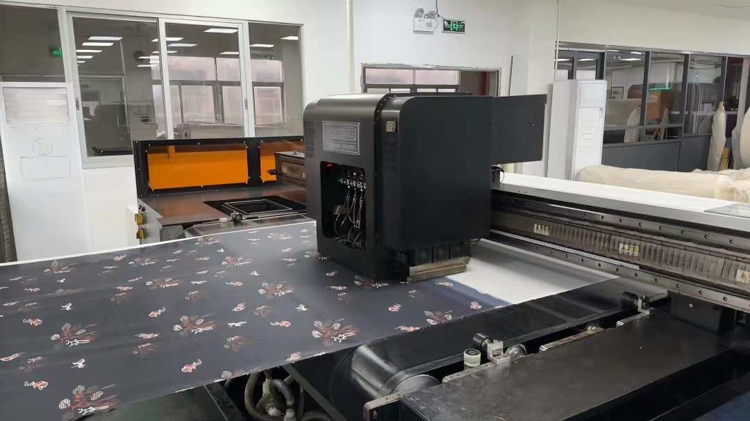 數碼印花打印(yin)出現墨點怎麽辦(ban)?