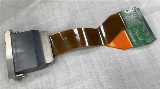 數(shù)碼印花(hua)機噴頭(tóu)會經常(chang)斷針的(de)原因